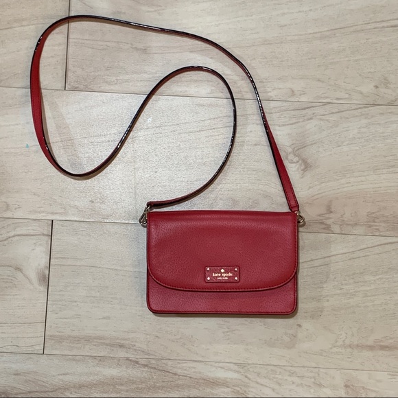 Kate Spade Small Crossbody - Picture 1 of 5